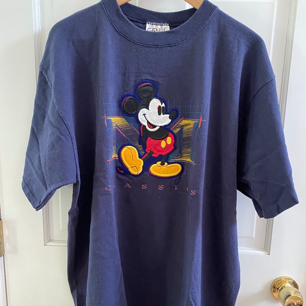 Vintage Mickey Mouse Classics shirt
